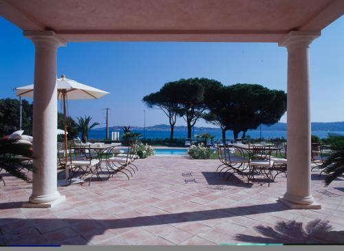 Hotel Villa Les Rosiers Grimaud Exteriör bild