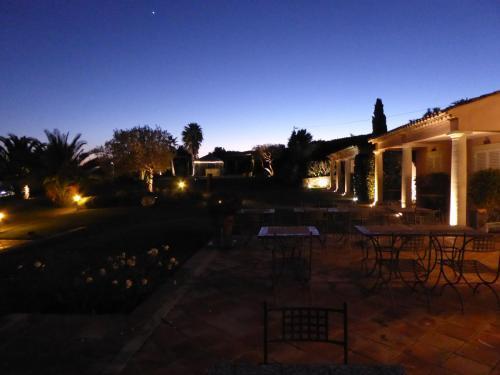 Hotel Villa Les Rosiers Grimaud Exteriör bild