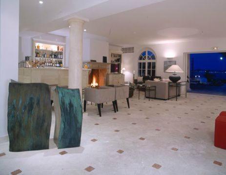 Hotel Villa Les Rosiers Grimaud Exteriör bild